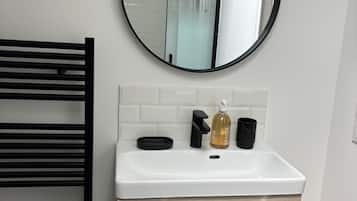 Shower, towels, soap, shampoo