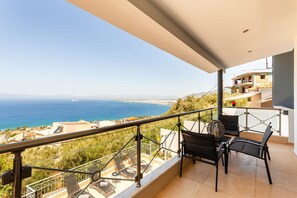 Villa | 4 bedrooms, Internet - Aigli Luxury Villa - Panoramic Seaview Retreat (Kalamata)