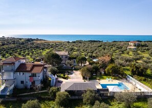 Villa | 3 bedrooms, Internet