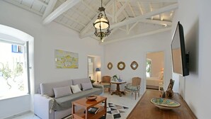 1 bedroom, Internet - A Sea-licious Vacation - Chic Style in Hydra (Hydra)