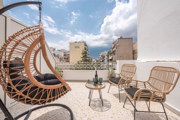 Studio - The Urban Loft 2 - Athens Unique Oasis (Kaisariani)