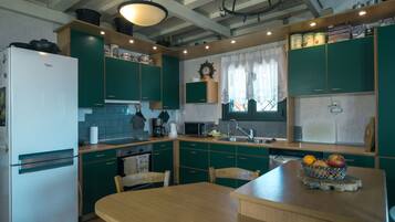 House | 2 bedrooms, Internet