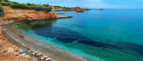 Villa | 3 bedrooms, Internet