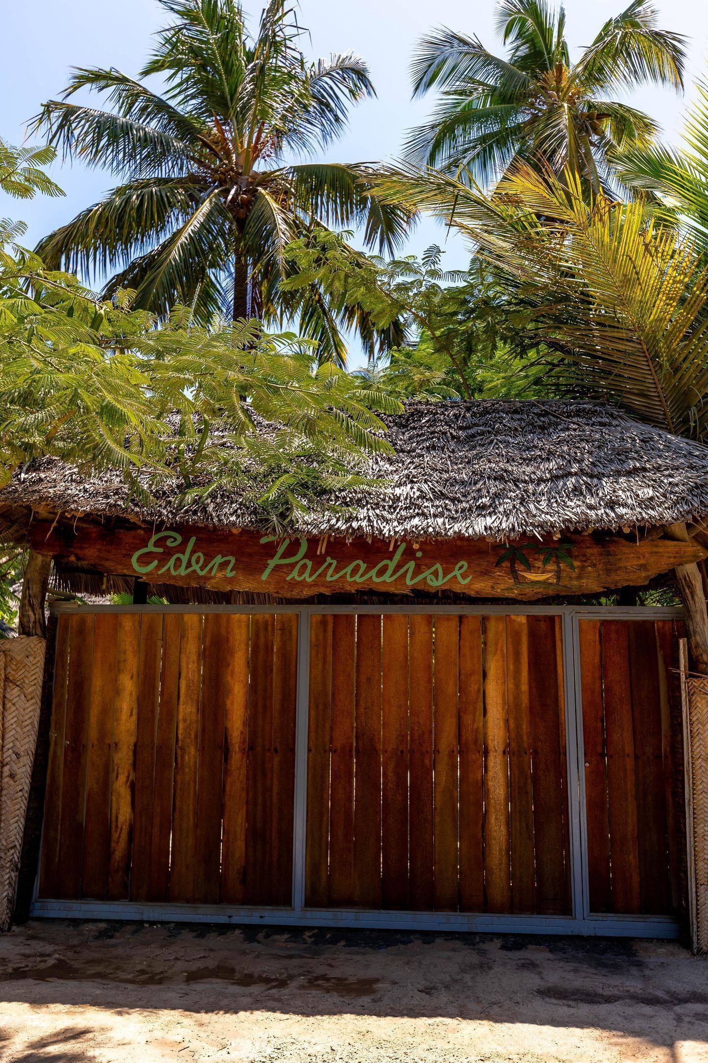 Foto - Eden Paradise