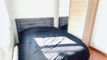 1 bedroom, iron/ironing board, WiFi