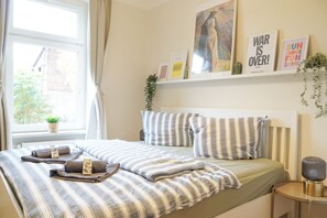 2 soverom, skrivebord, wi-fi og sengetøy