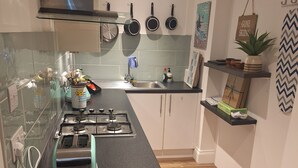 Studio | Private kitchen - Cozy Studio in West Molesey (West Molesey)