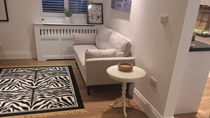 Studio | Interior - Cozy Studio in West Molesey (West Molesey)