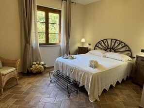 3 Schlafzimmer, Bügeleisen/Bügelbrett, Reisekinderbett, kostenloses WLAN