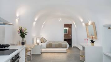 基本套房, 庭院, 海景 | 1 間臥室、隔音、熨斗/熨衣板、免費無線上網