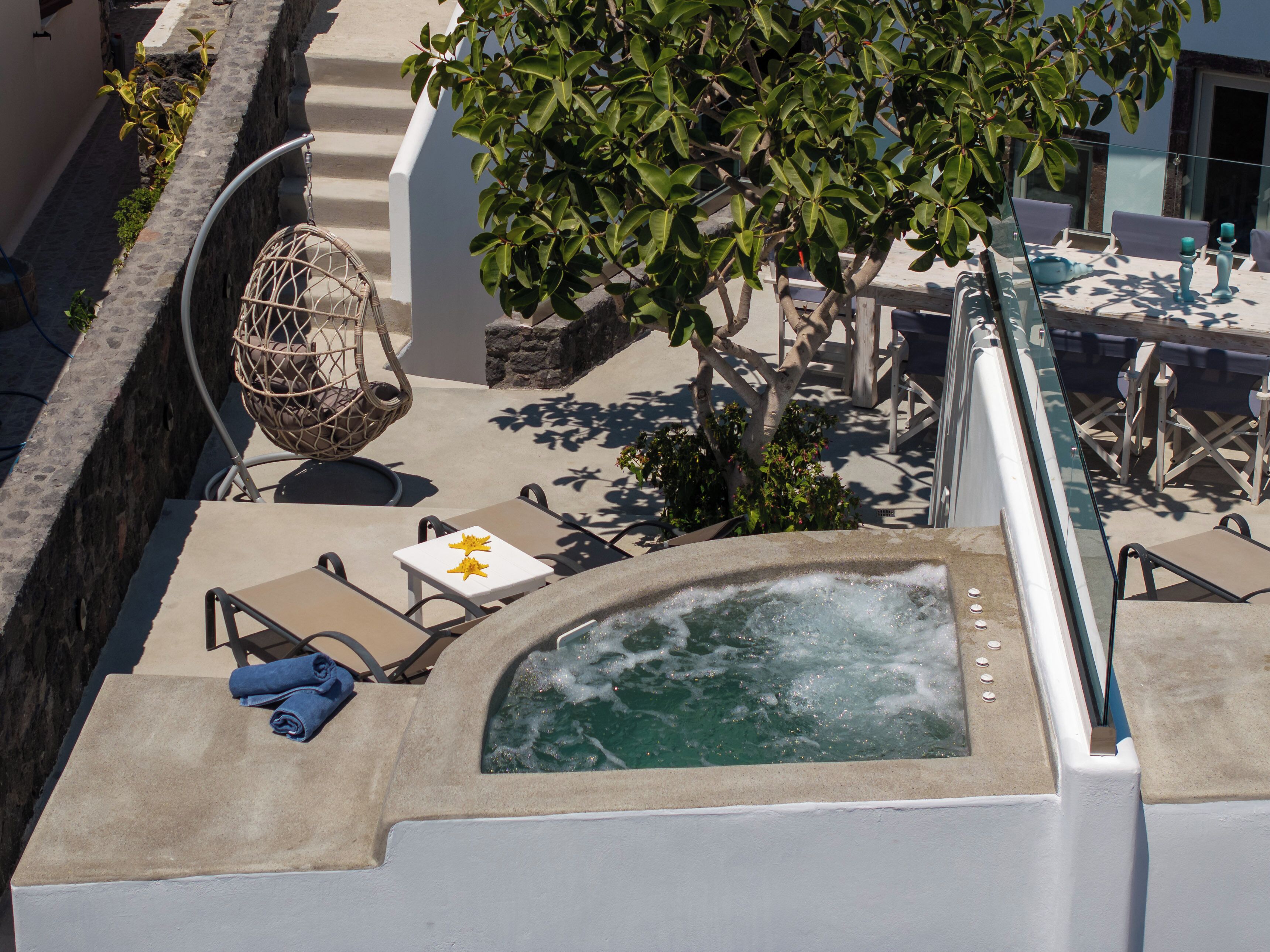 Deluxe Suite, Patio, Sea View | Terrace/patio