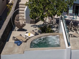 Deluxe Suite, Patio, Sea View | Terrace/patio