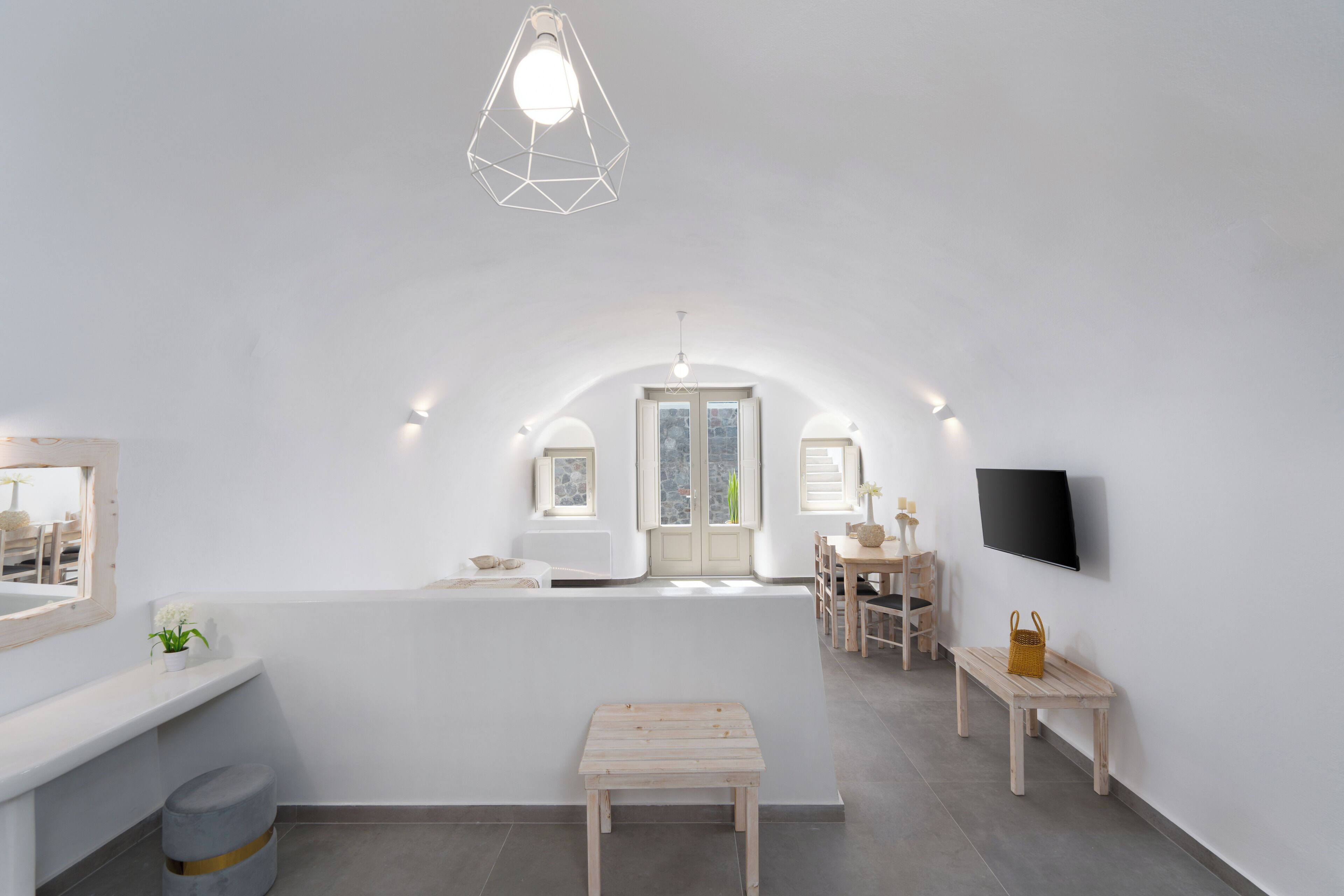 Luxury-Suite, Terrasse, Meerblick | Wohnbereich | Flachbildfernseher