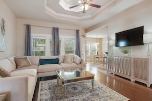Interior - Spacious 3BR Condo in Ocean Springs (Vancleave)