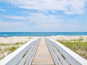 On the beach - Luna Azul by Southern Vacation Rentals (Pensacola)