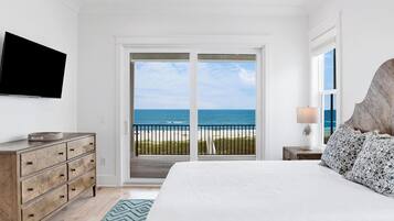 House, Multiple Beds, Pool Access, Ocean View (Luna Azul) | 8 bedrooms, individually decorated, individually furnished, bed sheets