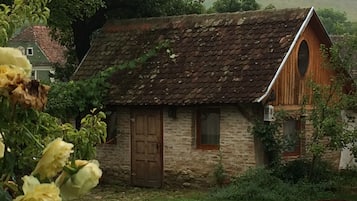 Romantic Bungalow, Garden View | Exterior