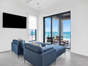 House, Multiple Beds, Pool Access, Ocean View (Sea La Vie in Perdido Key) | Living area | 42-inch flat-screen TV with digital channels - Sea La Vie in Perdido Key (Pensacola)