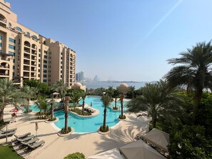 Apartment | Pool | Indoor pool - Spacious 2BR in Palm Jumeirah (Dubai)