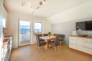 Dining - Mona's home - vacation apartments in Salzburg's Lungau region (Sankt Andrä im Lungau)