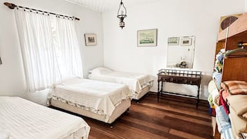 4 habitaciones, wifi gratis y ropa de cama