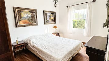 Villa | 4 bedrooms, free WiFi, bed sheets
