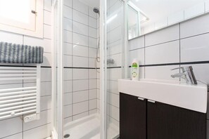 Shower, bidet