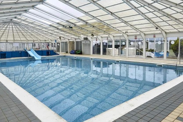 Cabin | Pool | Indoor pool