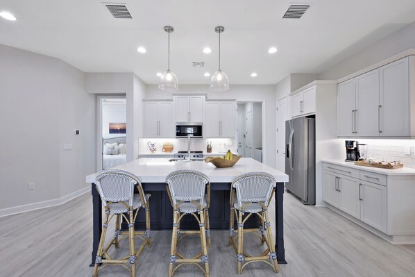 Microwave, oven, stovetop, dishwasher