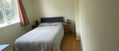 Ferienhaus | 5 Schlafzimmer, Bügeleisen/Bügelbrett, kostenloses WLAN, Bettwäsche