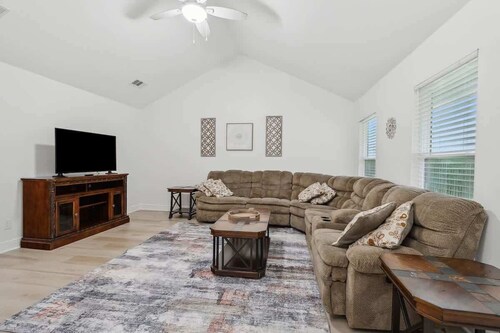 Peaceful luxury home