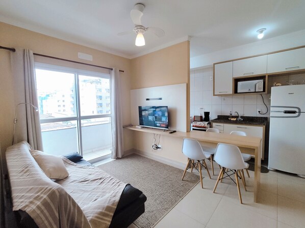 1 bedroom, WiFi, bed sheets - Apê Good - Itaguá (Itaguá Ubatuba)
