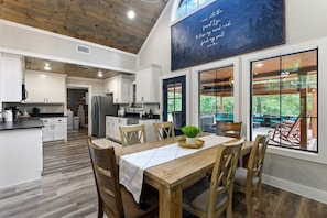 Dining - Summer dates Available! 2 King bedrooms-1 bunkroom-2 ponds- firewood provided (Broken Bow)