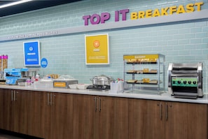 Desayuno buffet incluido todos los días