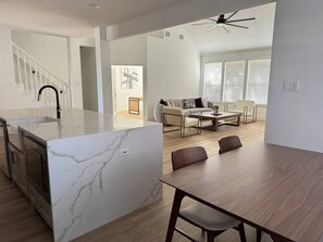 Interior - Beautiful Newly Renovated Home (Frisco)