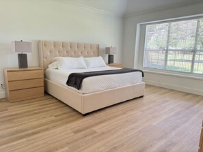 4 chambres, bureau, fer et planche à repasser, Wi-Fi