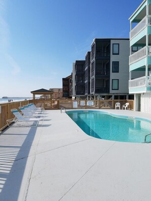 Outdoor pool - Christmas at the beach! Cozy Luxe Beach Condo: Fully Renovated + Pool (Murrells Inlet)