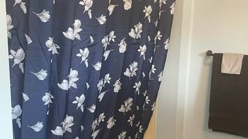 Towels, soap, shampoo, toilet paper