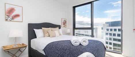 2 bedrooms, desk, iron/ironing board, free WiFi