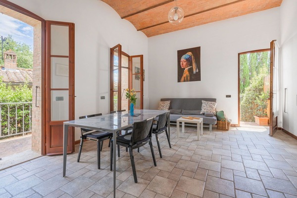 Autumn, Living Room, Spring, Summer