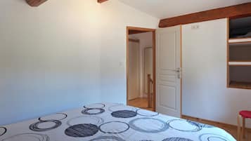 2 bedrooms