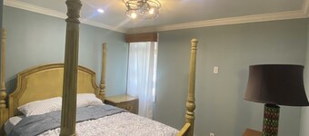 Spacious 4 bed & 2 bath House Near UBS Arena, JFK, and NYC