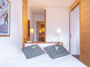 2 bedrooms, free WiFi