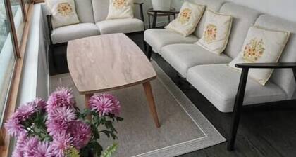 Maison 5 chambres (dont 2 ch. parentales) avec jardin