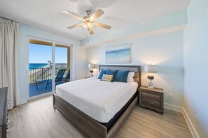 1 bedroom, desk, iron/ironing board, free WiFi - Emerald Gem - Gulf Coast View! (Panama City Beach)