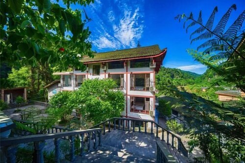 Jieya Hotel