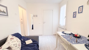 House | 1 bedroom - Maison De La Brodeuse by Ca-sa Check (Chioggia)