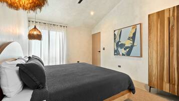Villa clásica, patio | 1 dormitorio, caja fuerte, escritorio