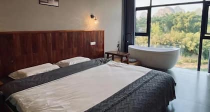 Qiqi Xiaozhan (Yangshuo Impression Liusanjie Scenic Area Shop)