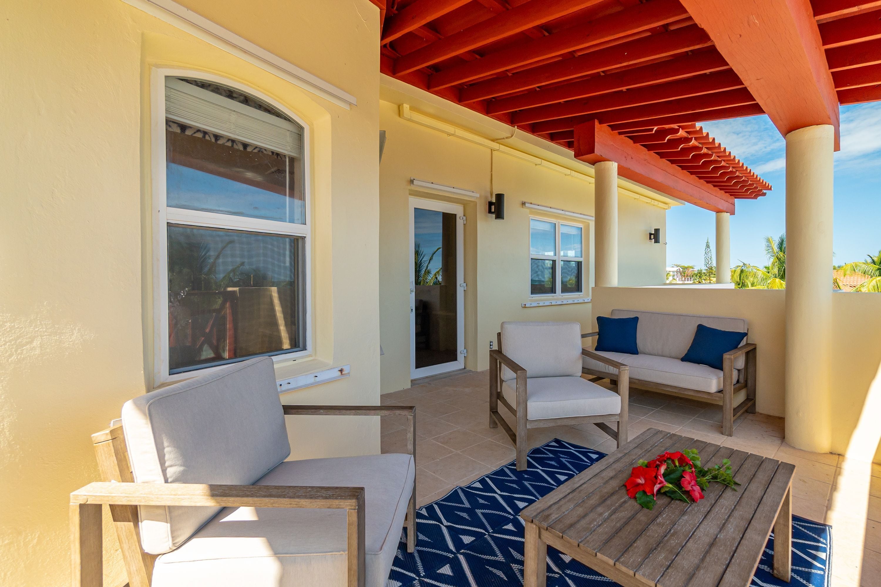 Apartamento, para fumantes | 11 quartos, escrivaninha